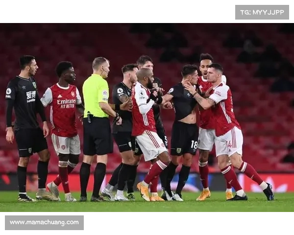 利物浦迎战阿森纳巅峰对决激情碰撞千万别错过精彩比赛时间